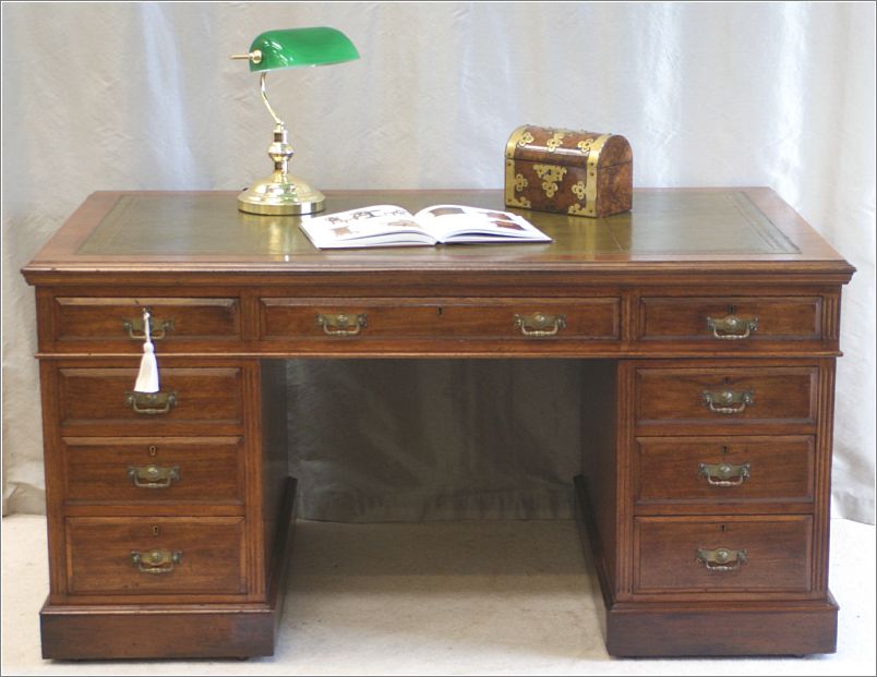 2060 Antique Victorian Mahogany Pedestal Desk (1)